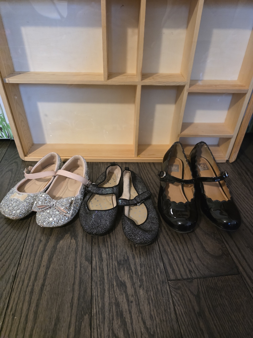 Girls' Black Patent Flats